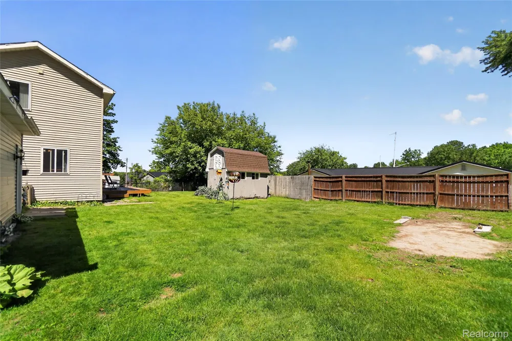 7166 Alpine Drive Argentine Township, MI 48451