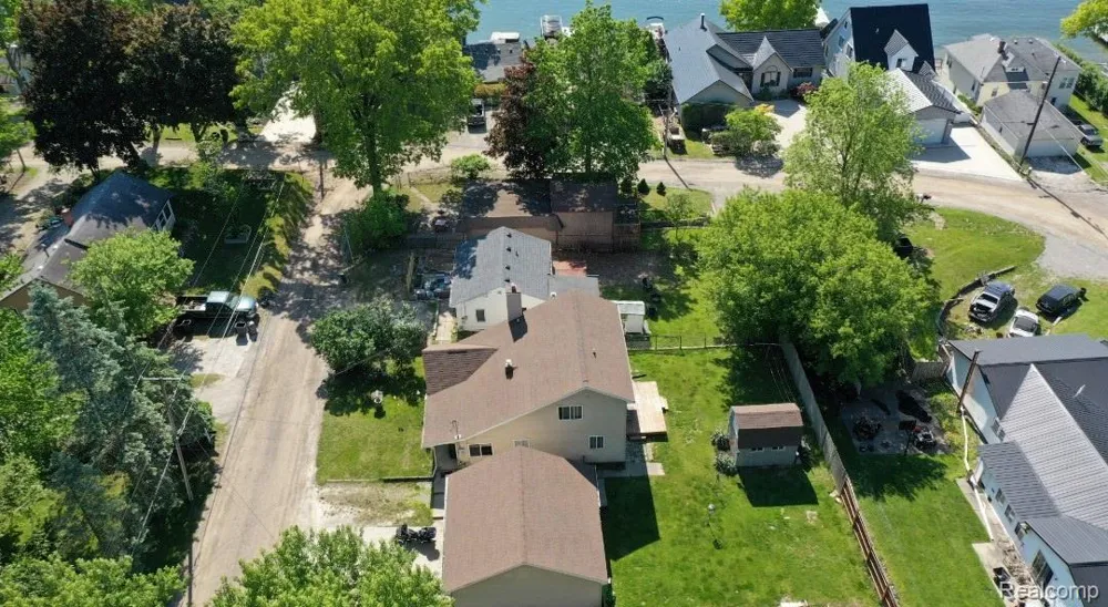 7166 Alpine Drive Argentine Township, MI 48451