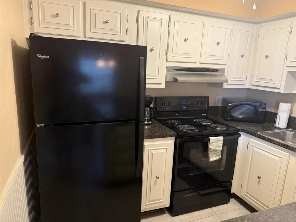 3586 CAPE HAZE DRIVE #B6 Rotonda West, FL 33947
