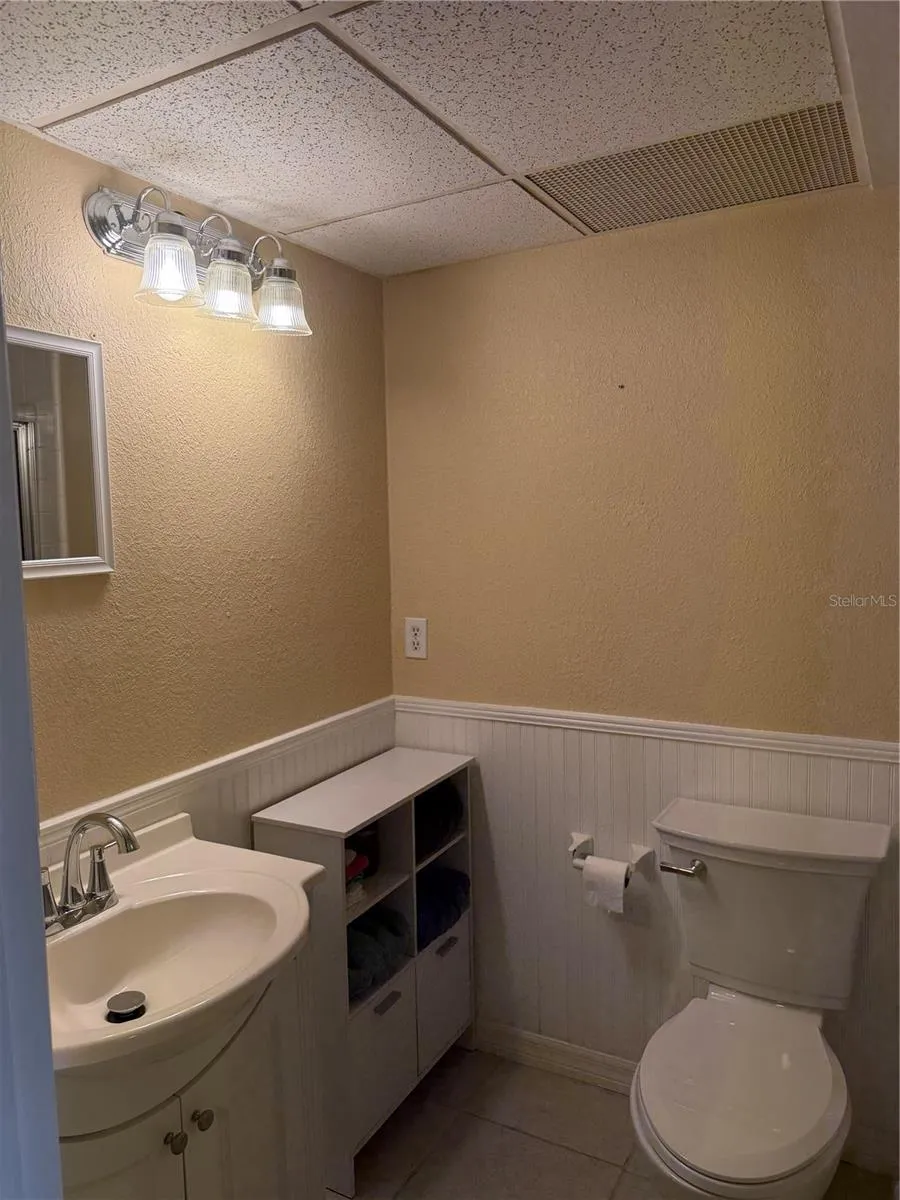 3586 CAPE HAZE DRIVE #B6 Rotonda West, FL 33947