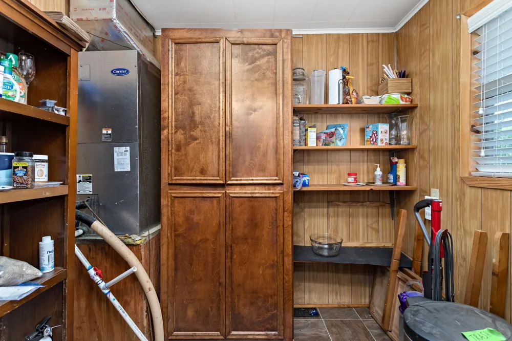 447 County Road 3150 Colmesneil, TX 75938
