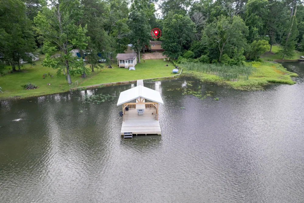 447 County Road 3150 Colmesneil, TX 75938