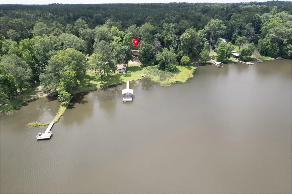 447 County Road 3150 Colmesneil, TX 75938