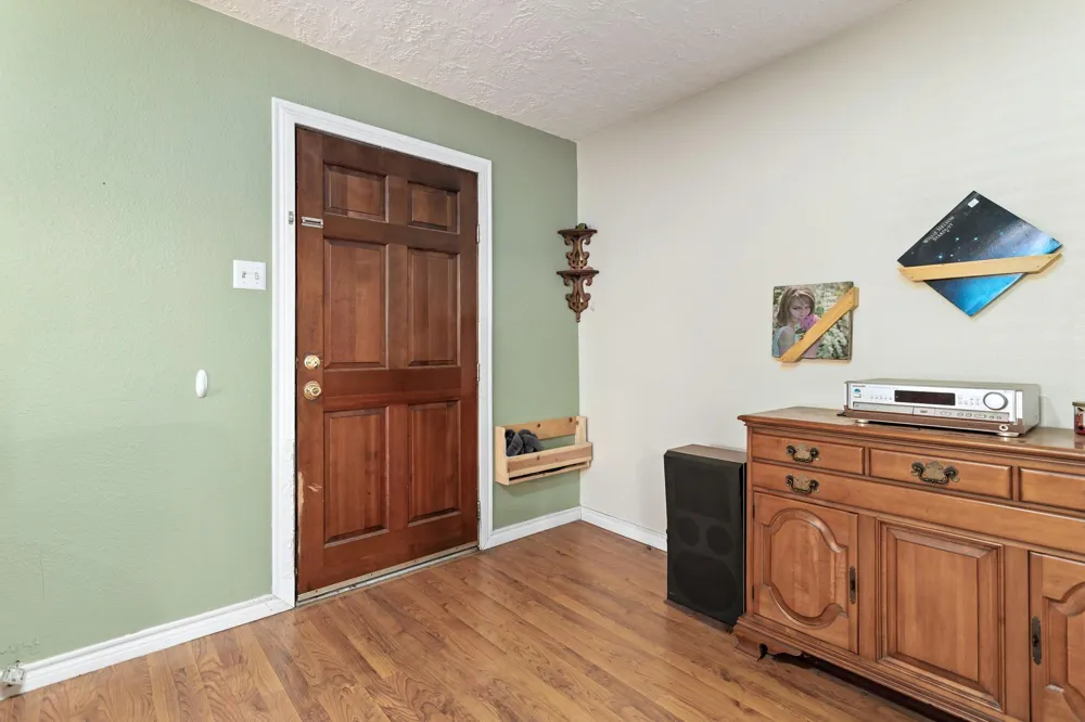 447 County Road 3150 Colmesneil, TX 75938
