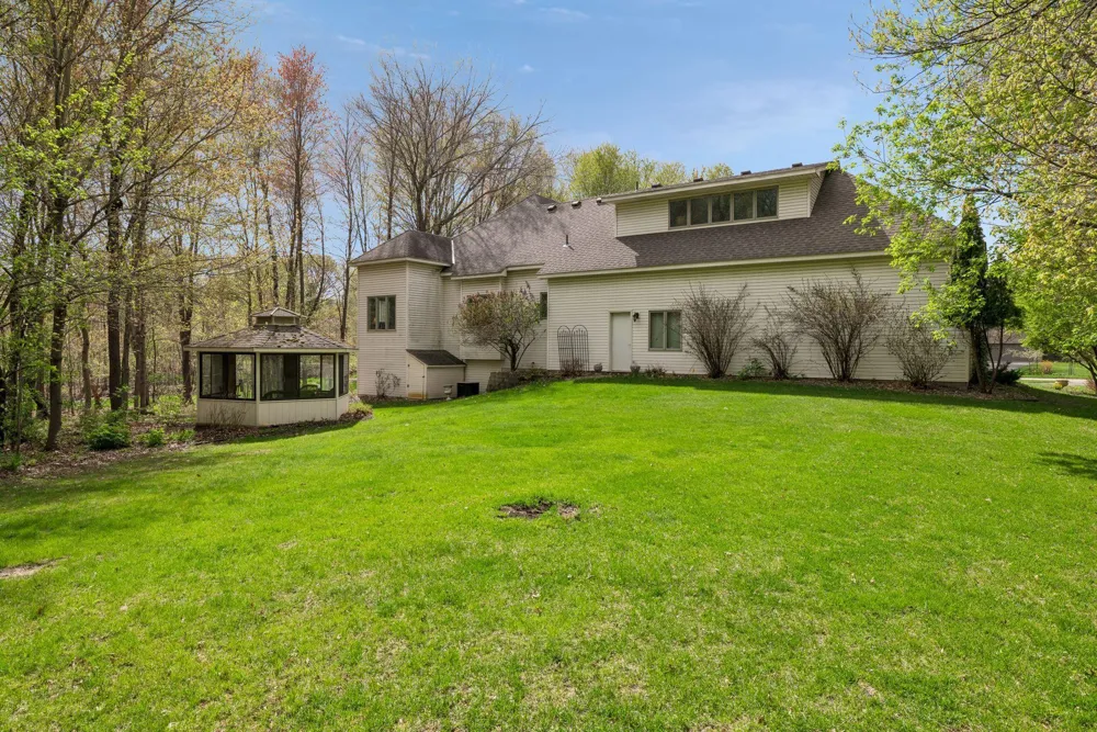14235 Isanti Street NE Ham Lake, MN 55304