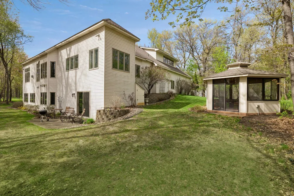 14235 Isanti Street NE Ham Lake, MN 55304