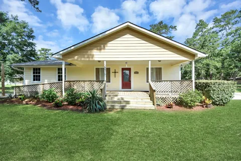 15443 W Loop Dr