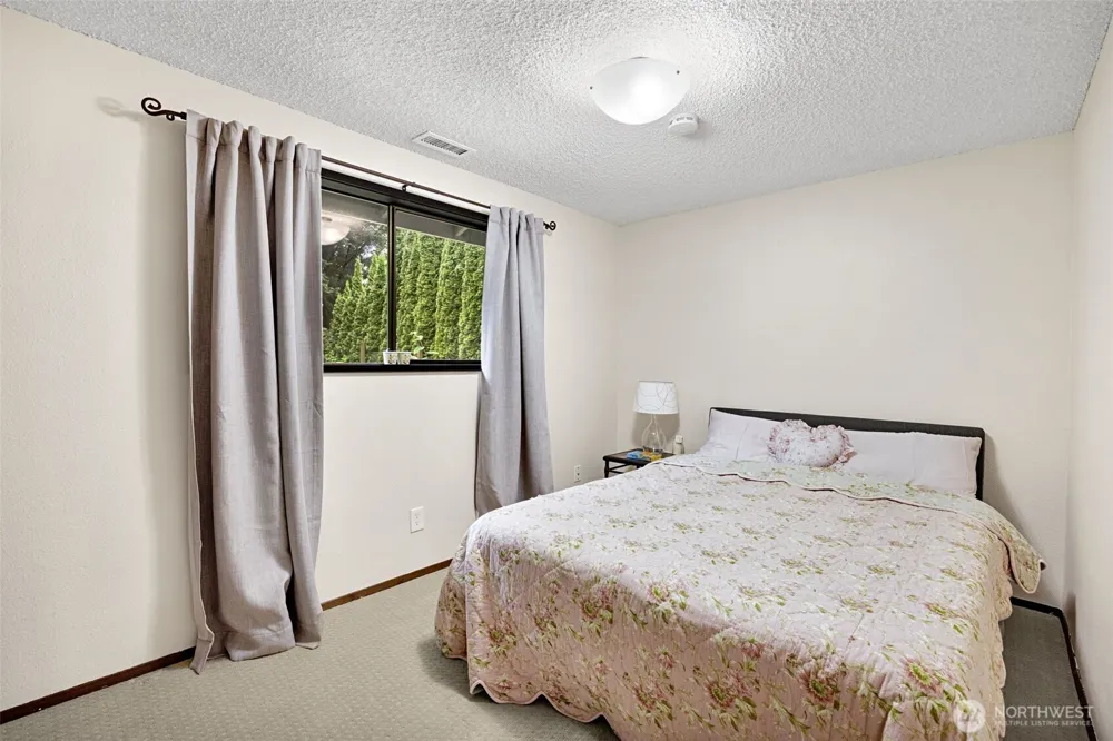 31325 NE 106th Street Carnation, WA 98014