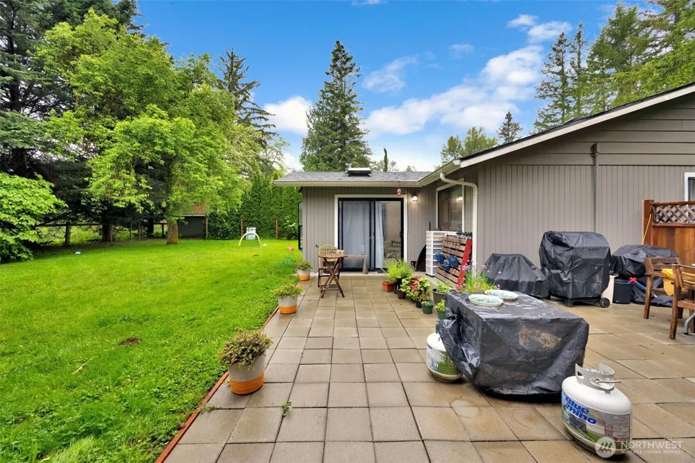 31325 NE 106th Street Carnation, WA 98014