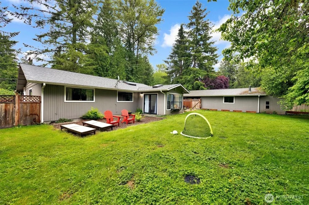 31325 NE 106th Street Carnation, WA 98014