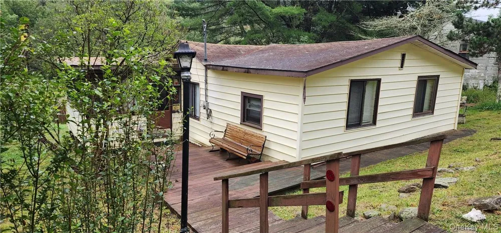 32 Brookside Drive Neversink, NY 12788