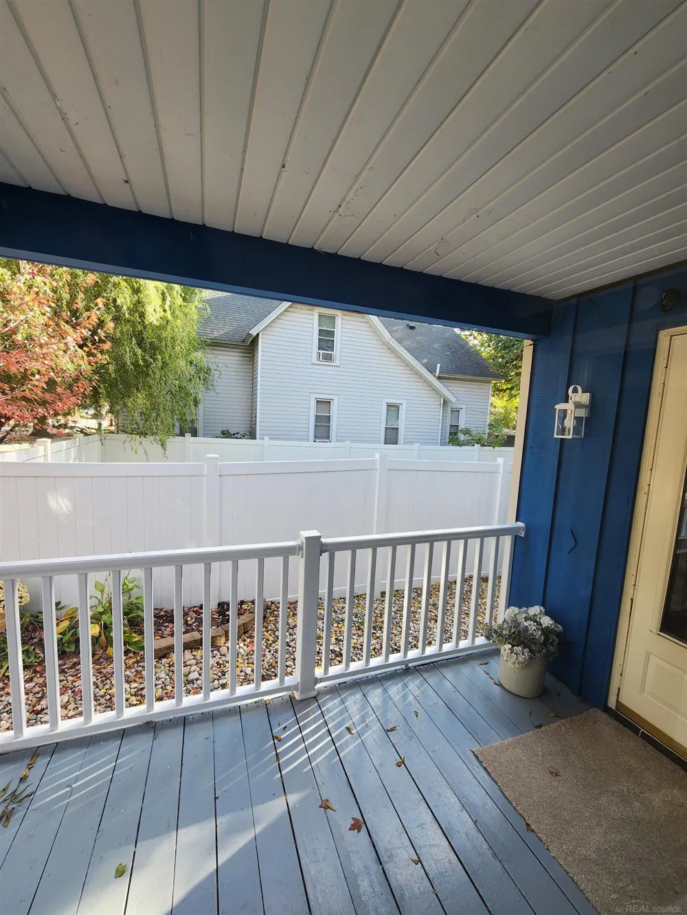 77 Hubbard Street Mt Clemens City, MI 48043