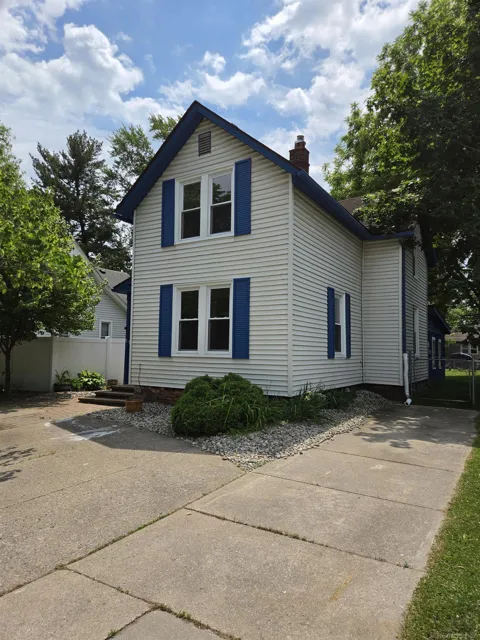 77 Hubbard Street