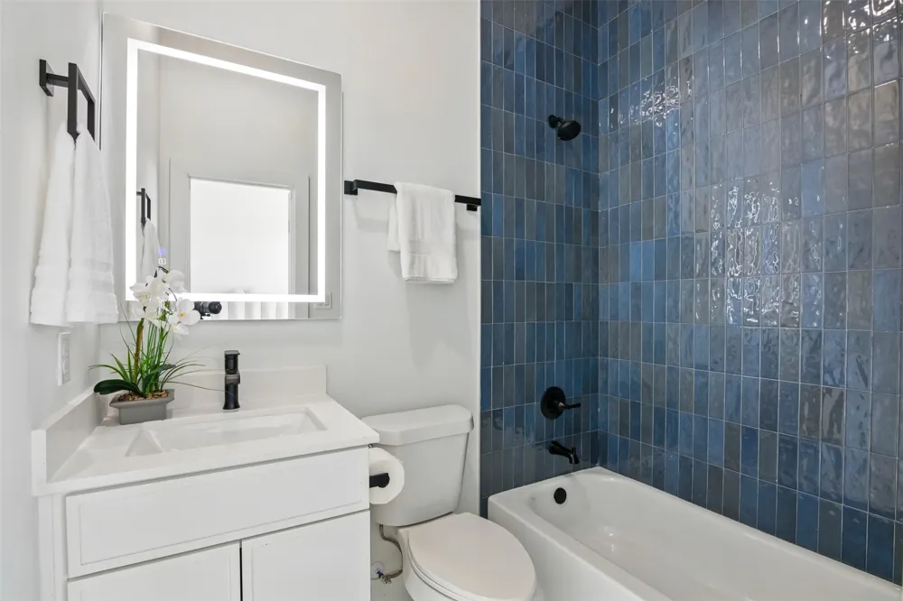 430 E 8th #201 Dallas, TX 75203