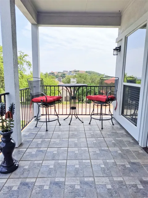 102 Paragon Court