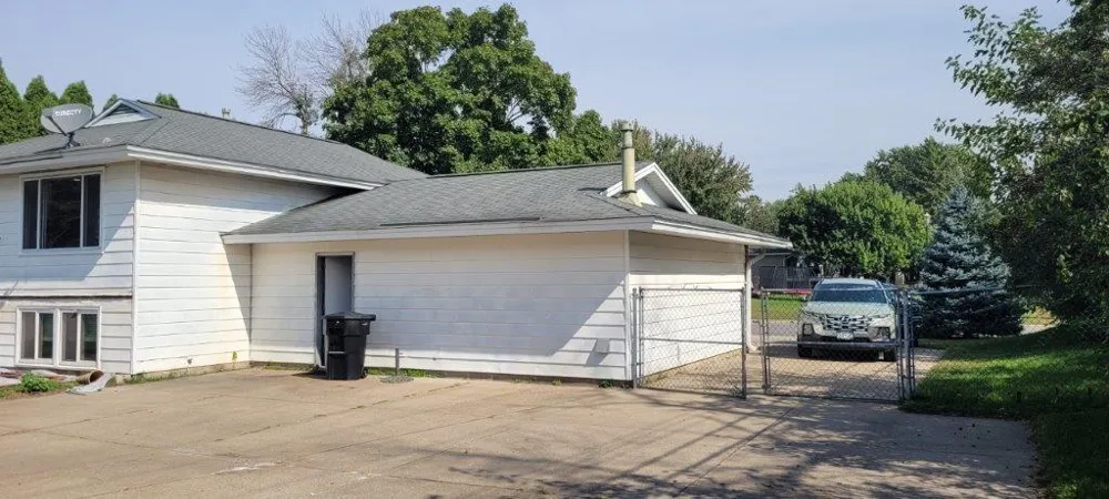 8496 Harkness Road S Cottage Grove, MN 55016