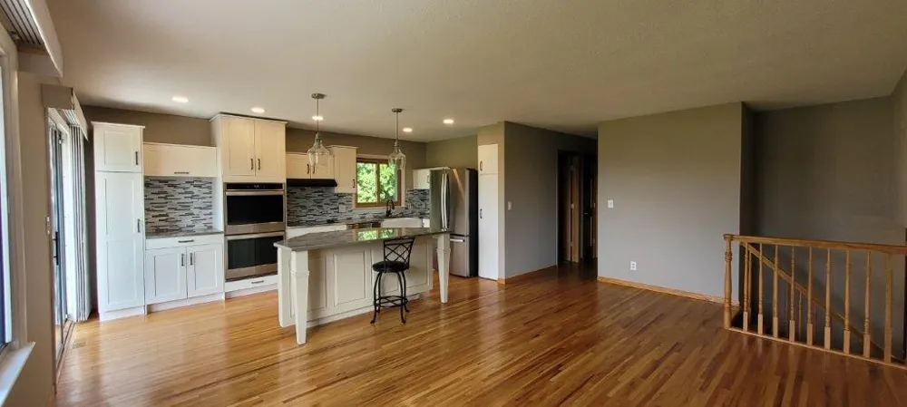 8496 Harkness Road S Cottage Grove, MN 55016