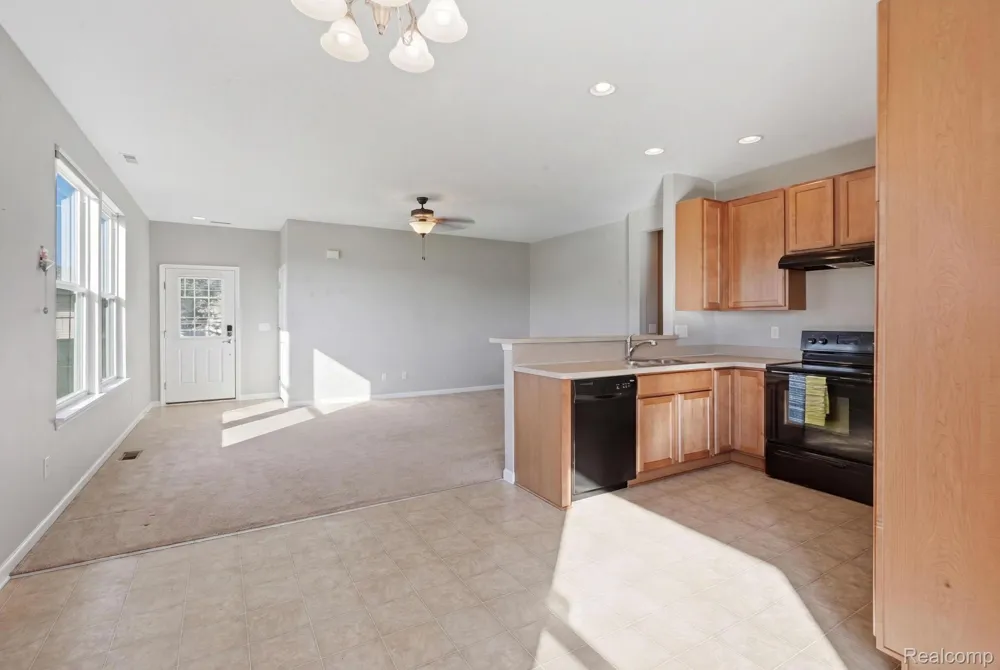 9370 Sand Hill Drive Grand Blanc Charter Township, MI 48439