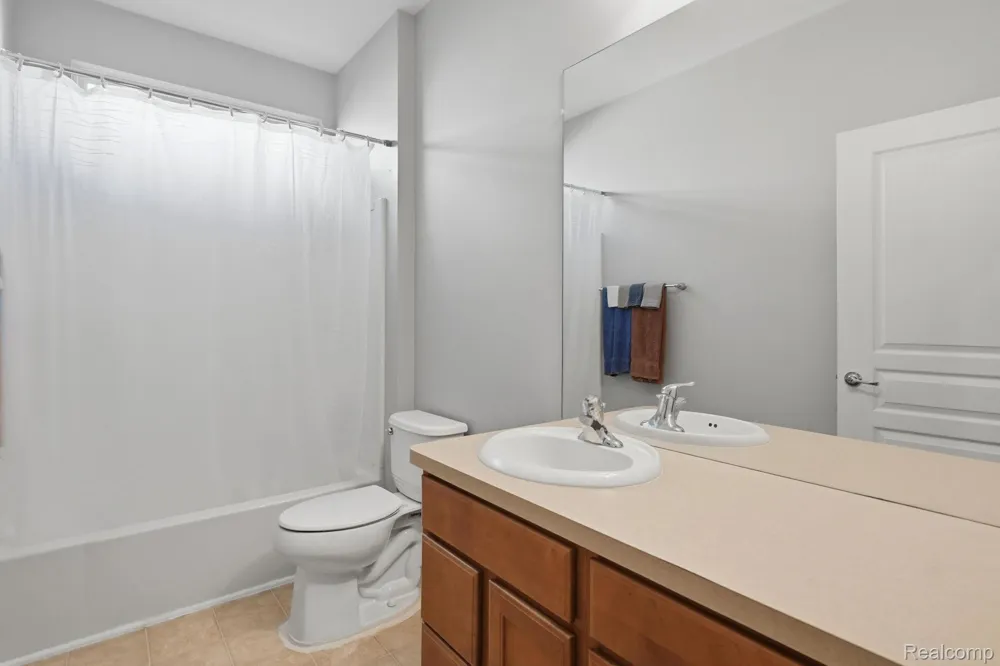 9370 Sand Hill Drive Grand Blanc Charter Township, MI 48439