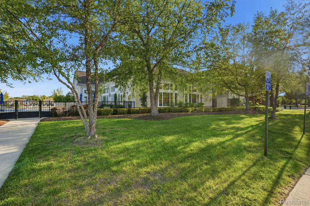 9370 Sand Hill Drive Grand Blanc Charter Township, MI 48439