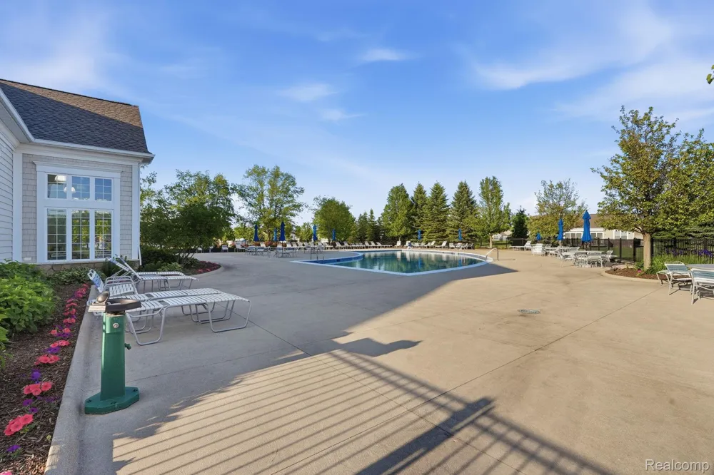 9370 Sand Hill Drive Grand Blanc Charter Township, MI 48439