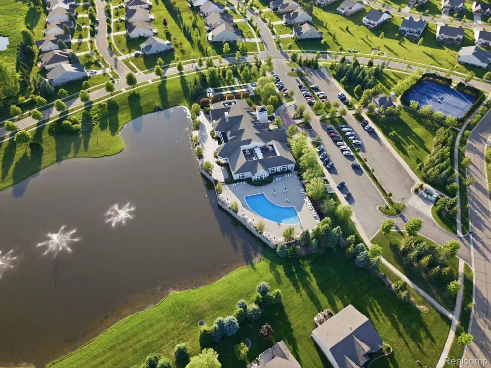 9370 Sand Hill Drive Grand Blanc Charter Township, MI 48439