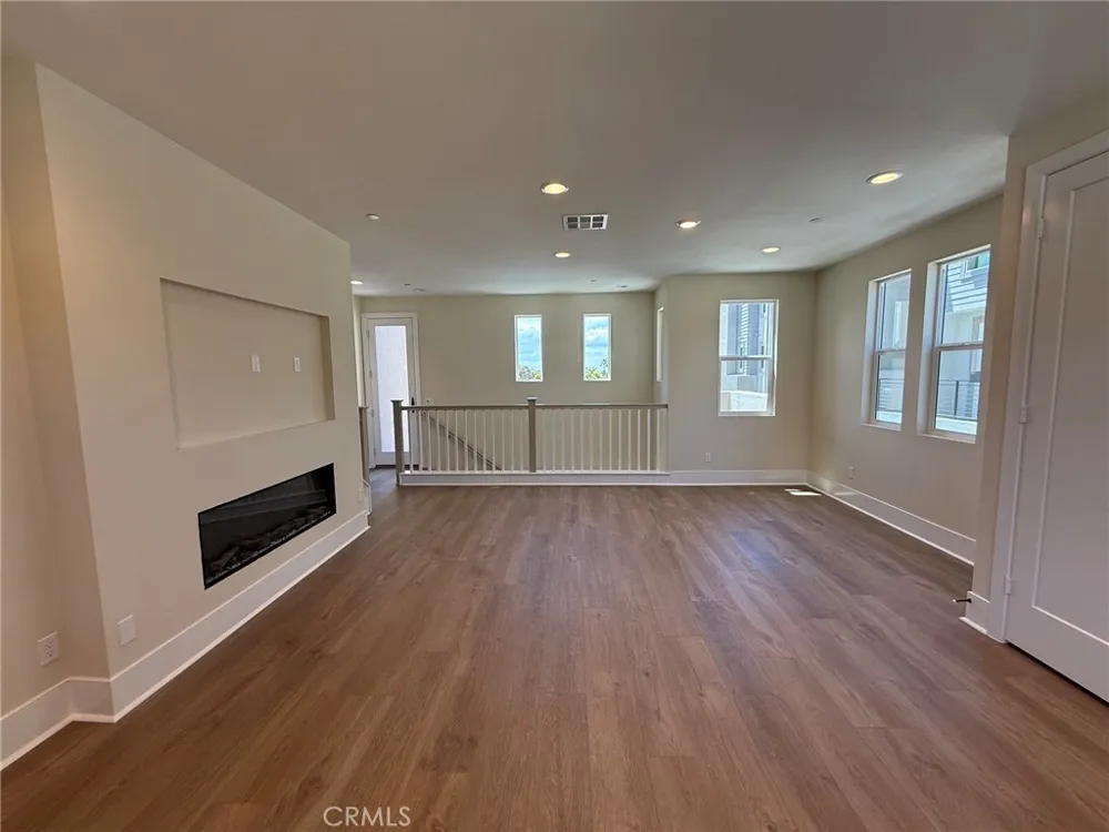 3441 Via Nido Carlsbad, CA 92009