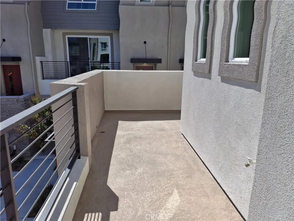 3441 Via Nido Carlsbad, CA 92009