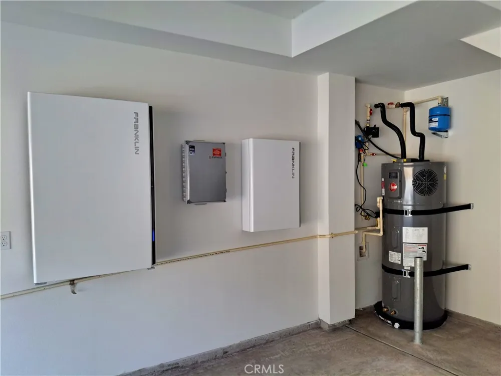 3441 Via Nido Carlsbad, CA 92009