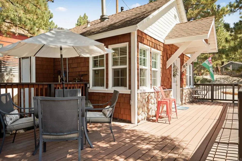 790 Tulip Drive Green Valley Lake, CA 92341