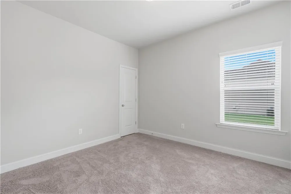 61 Village Circle Rydal, GA 30171