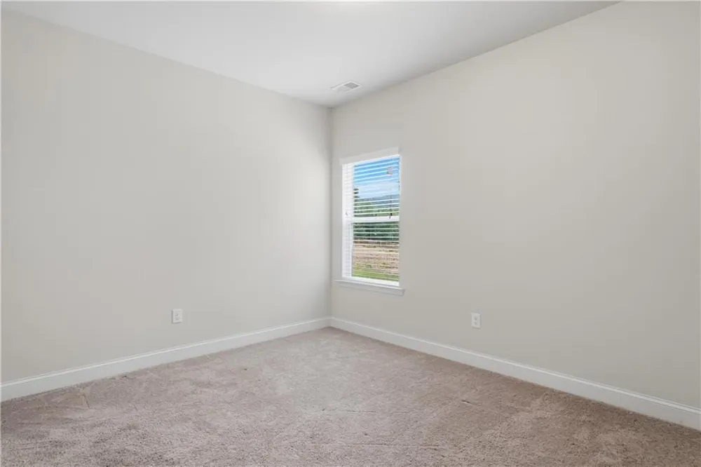 61 Village Circle Rydal, GA 30171