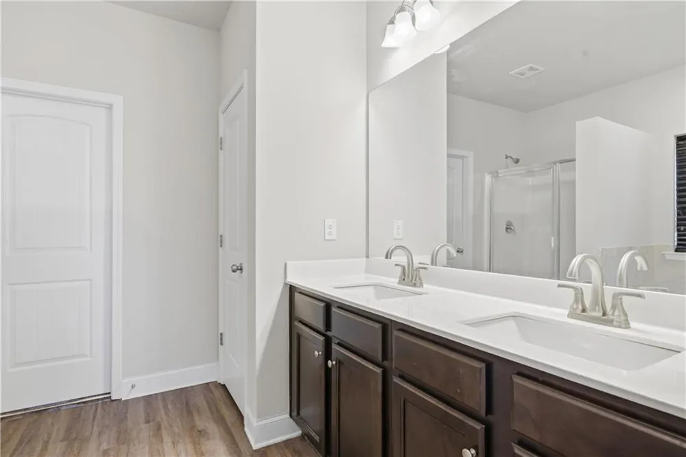 61 Village Circle Rydal, GA 30171