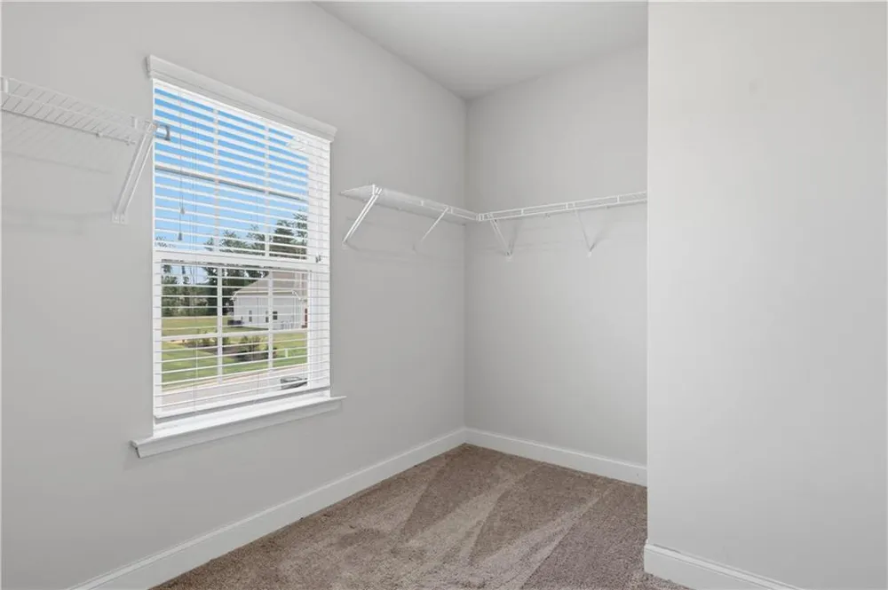 61 Village Circle Rydal, GA 30171