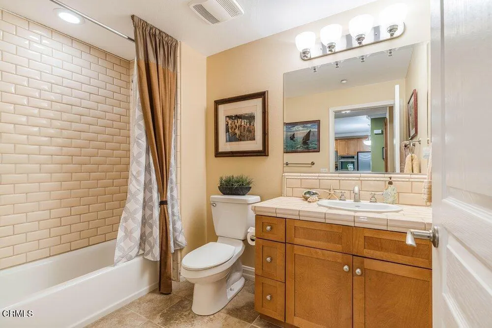 1502 Seabridge Lane Oxnard, CA 93035
