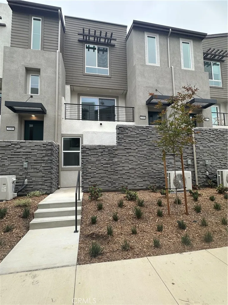 3536 Via Nido Carlsbad, CA 92009
