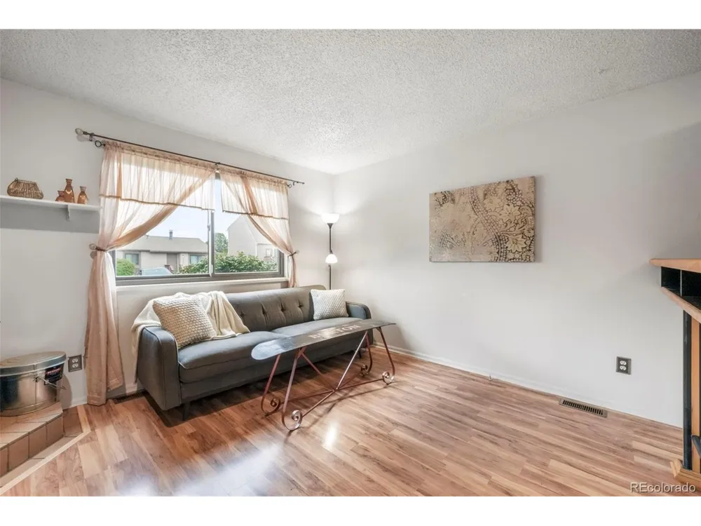 2015 Erin Loop Colorado Springs, CO 80918