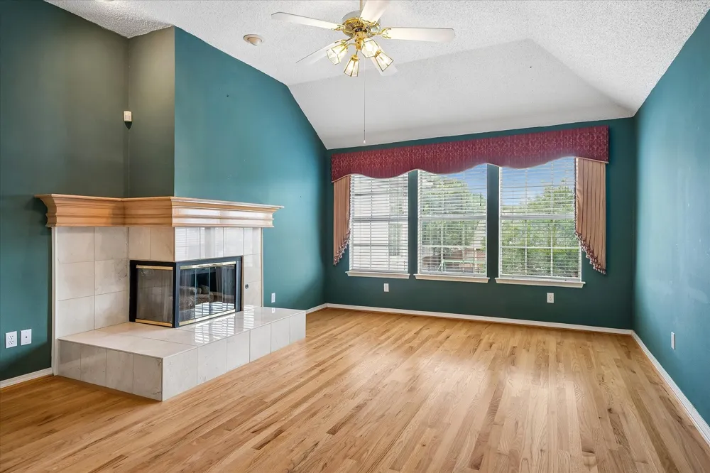 6227 Cupertino Trail Dallas, TX 75252