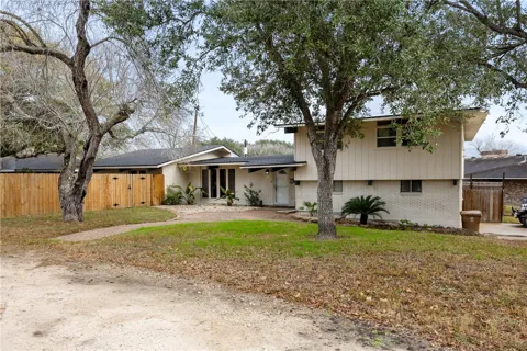 11102 Birdwood