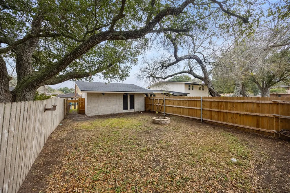 11102 Birdwood Corpus Christi, TX 78410