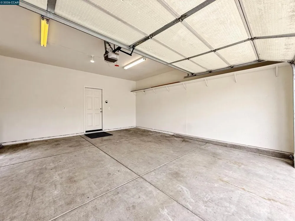 413 Arlingdale Cir Rio Linda, CA 95673