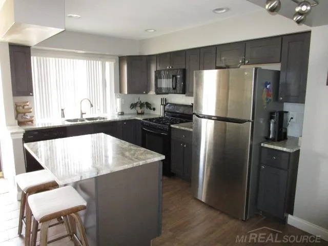 50666 JEFFERSON STREET New Baltimore City, MI 48047