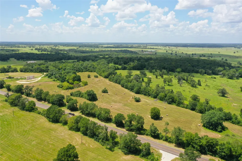 Hwy 164 Donie, TX 75838