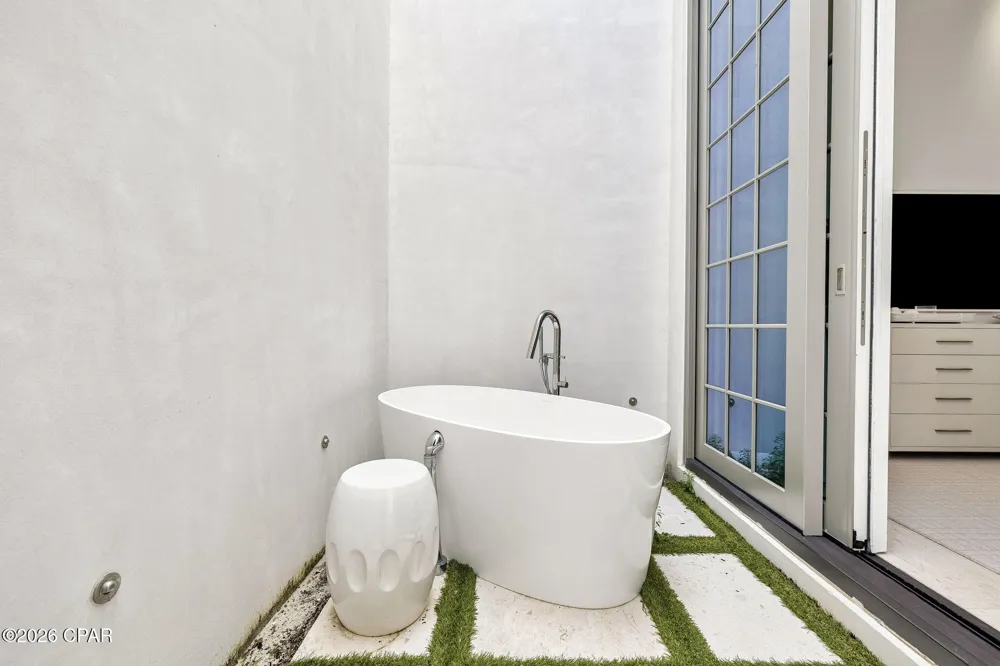 62 S Charles Street Alys Beach, FL 32461