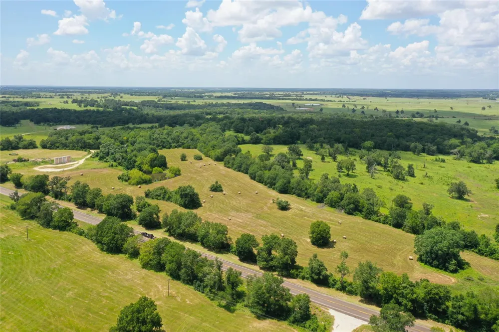 Hwy 164 Donie, TX 75838