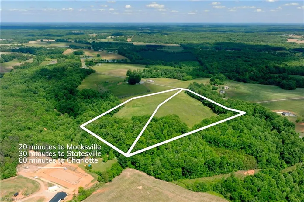 2 Powell Bridge Road Harmony, NC 28634