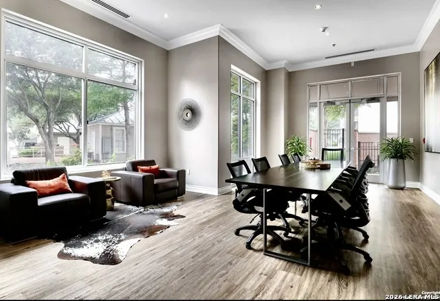 215 Center #UNIT 1608 San Antonio, TX 78202