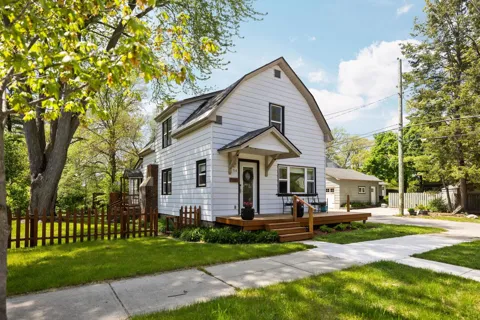 314 Barlow Street