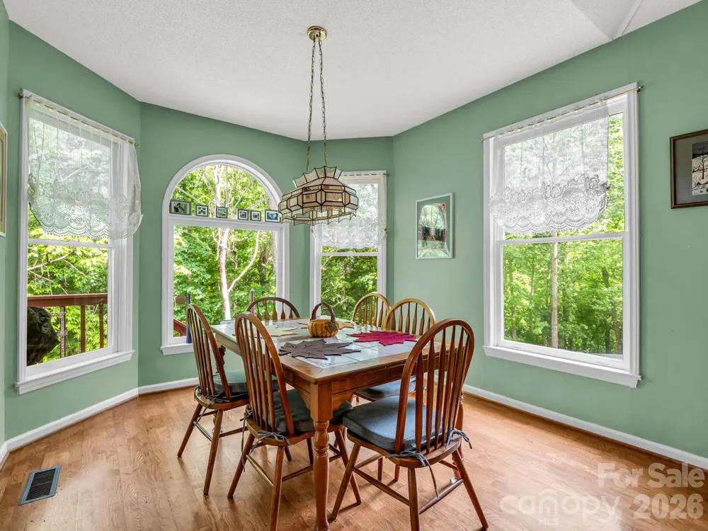 385 Park Street Columbus, NC 28722