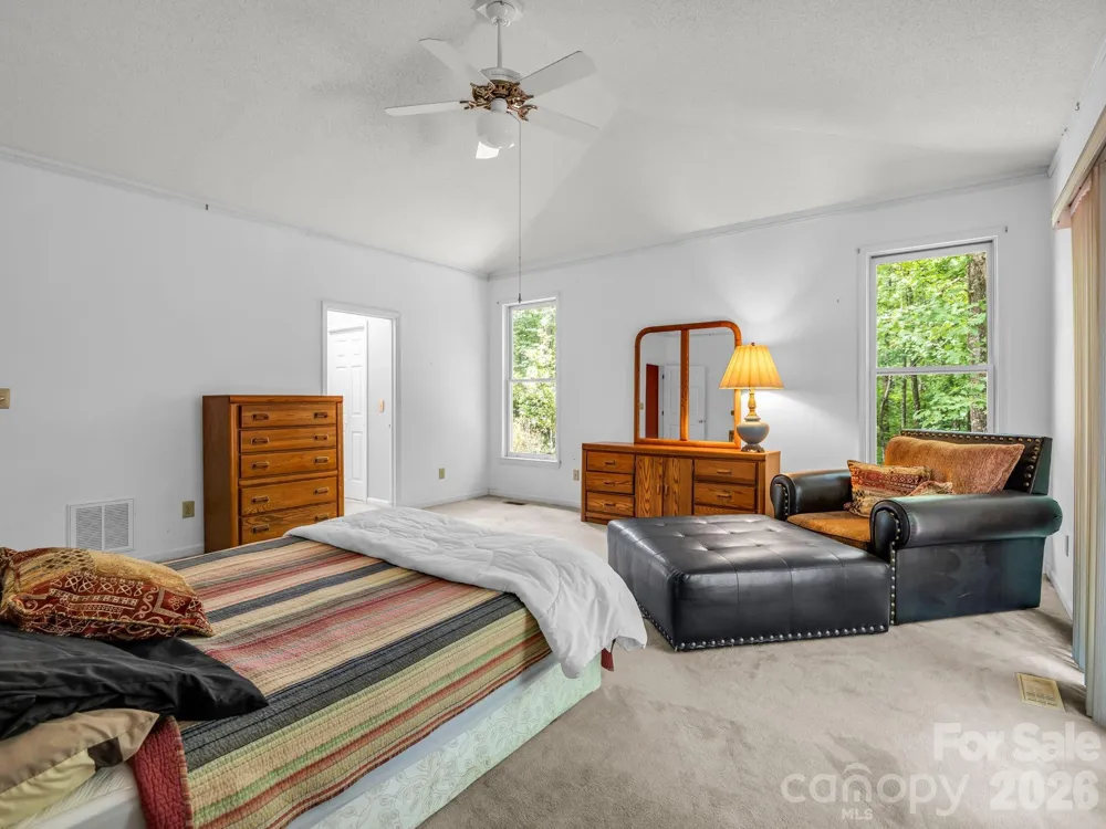 385 Park Street Columbus, NC 28722